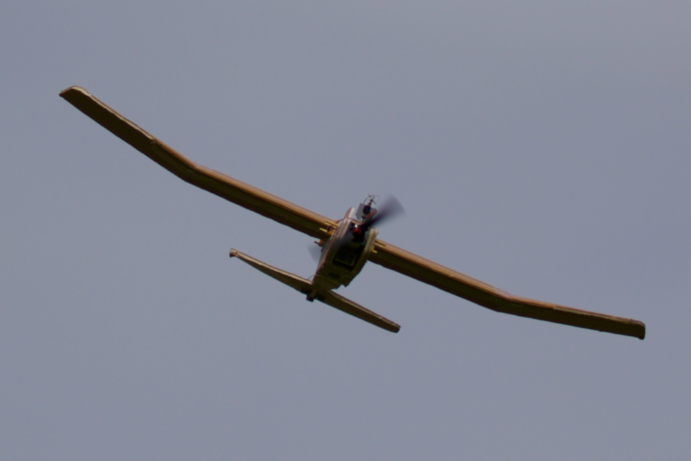 Flying Foamboard Machine